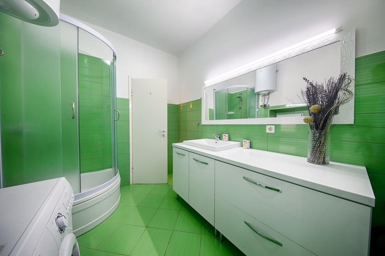 Apartment Jure Βις Εξωτερικό φωτογραφία